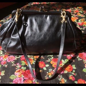 Koret Luxe black kisslock bag